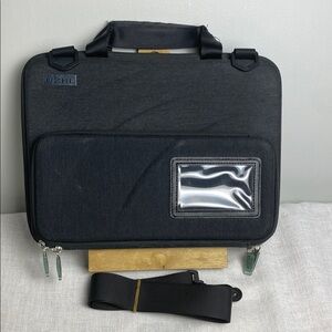 UZBL Black always -on carrying case for 12”x9” chrome-book-Notebook bag